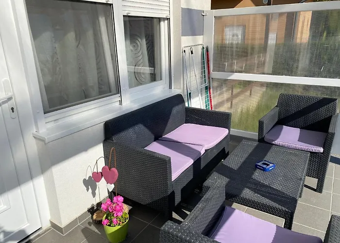 Semesterbostad Rita Apartmanhaz *